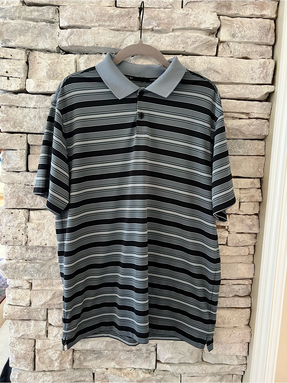 Nike Performance Short-Sleeve Polo Shirt in Black and Light Gray Stripes